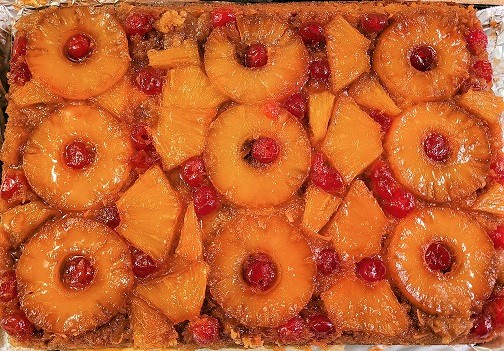 Pineapple Upside Down Cake with Crushed Pineapple and Cake Mix Recipe