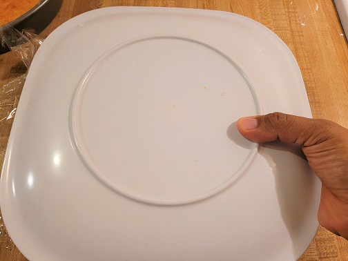 Hold Plate and Pan as One