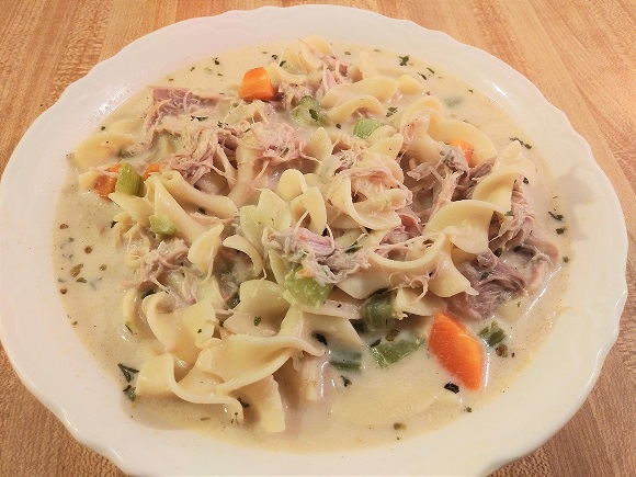Old Fashioned Chicken and Noodles