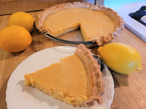 Old Fashioned Lemon Custard Pie