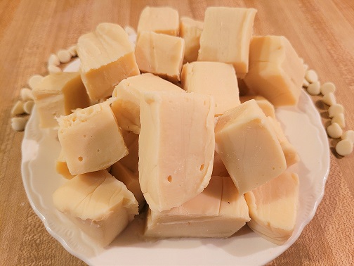 White Chocolate Fudge with Sweetened Condensed Milk